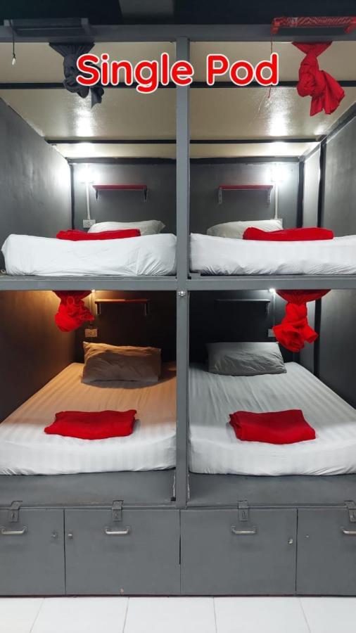 Dormsin Social Hostel Phi Phi-eilanden Buitenkant foto